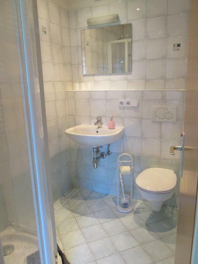 Ferienhaus أنينهايم المظهر الخارجي الصورة